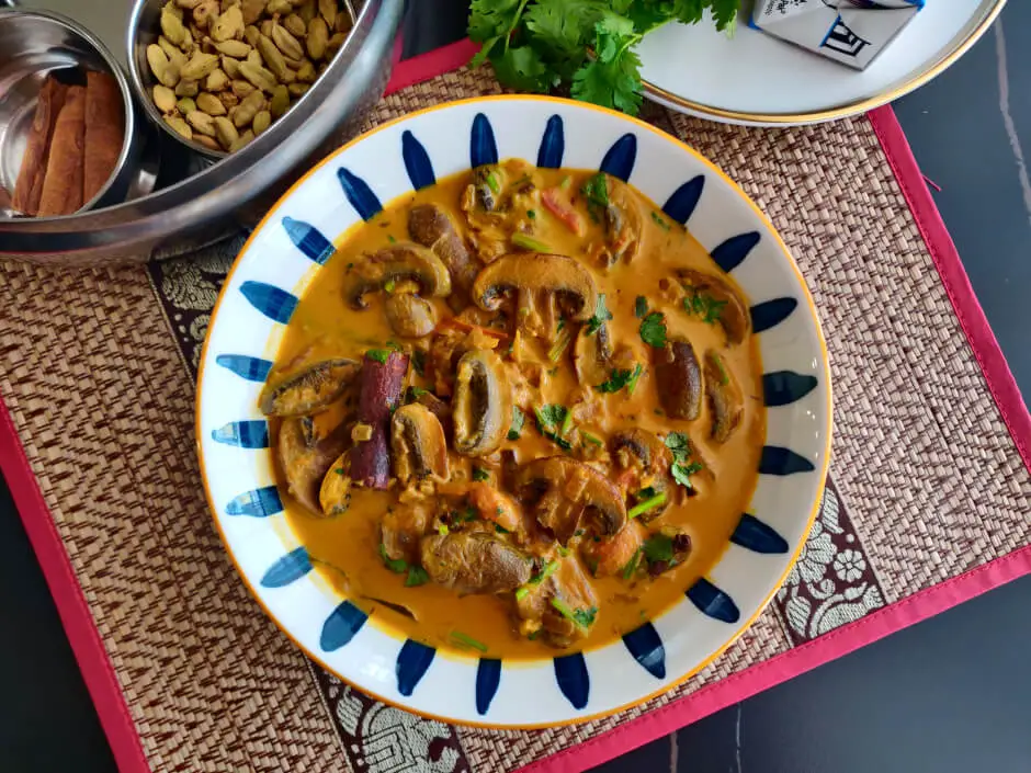 mushroom curry kerala style